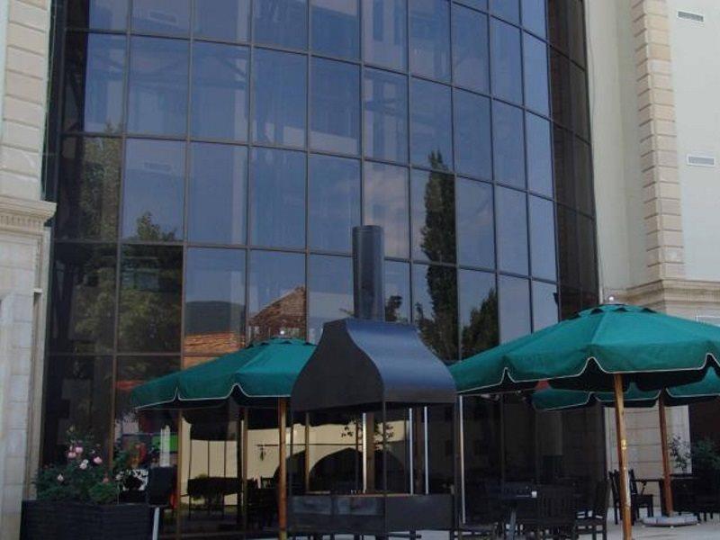 Sheki Saray Hotel Екстериор снимка